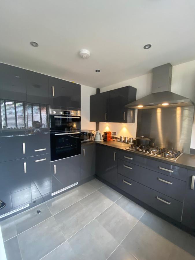 New Modern King Size Room With Ensuite And Parking Manchester Buitenkant foto