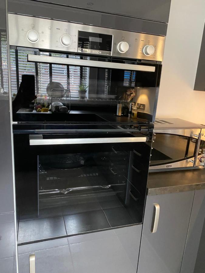 New Modern King Size Room With Ensuite And Parking Manchester Buitenkant foto