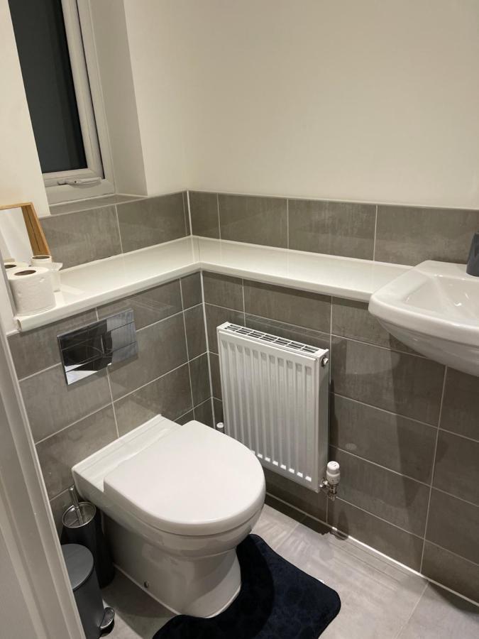 New Modern King Size Room With Ensuite And Parking Manchester Buitenkant foto